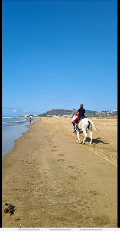 Bel Appartement A 5Min De La Plage Tanger Luaran gambar